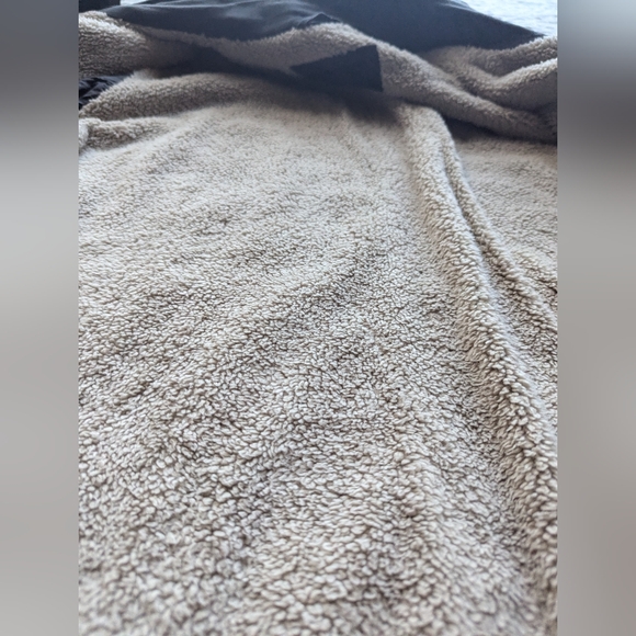 DKOTA Jacket (XL) - Picture 5 of 8